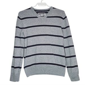 Lable of Graded Goods by H&M Men's V-Neck Pullover, Size S